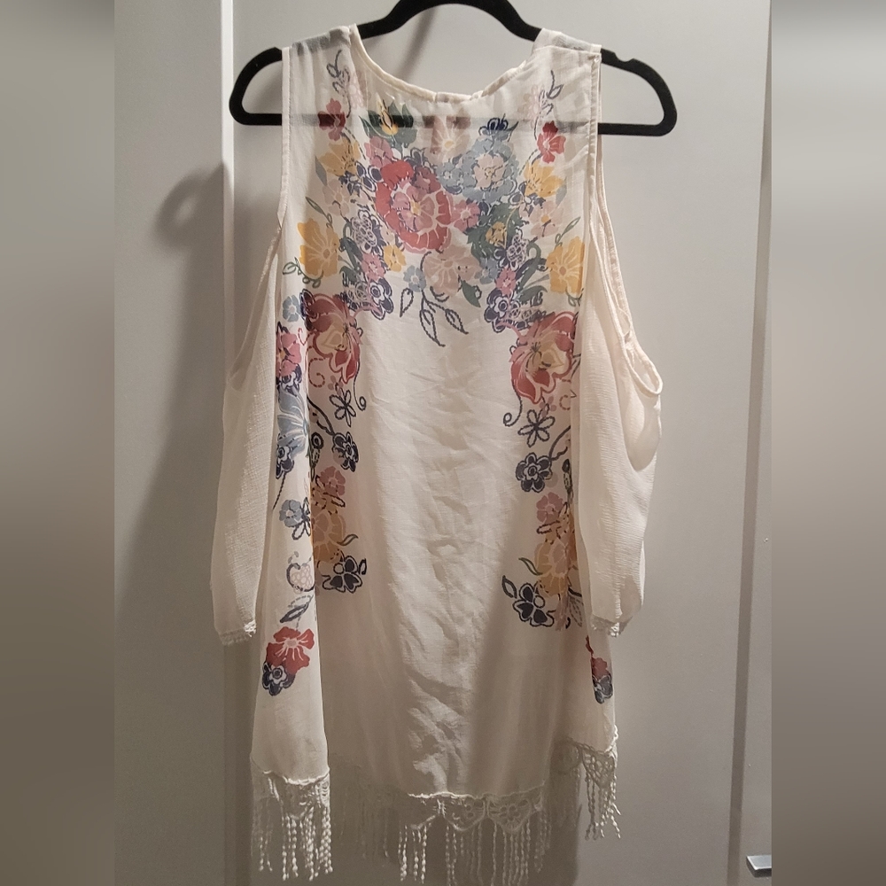 Floral Cold Shoulder Kimono Wrap